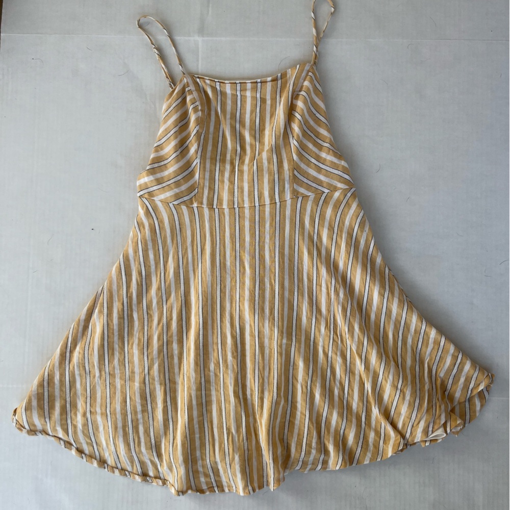City Triangles Dress : Yellow Striped : Size 15